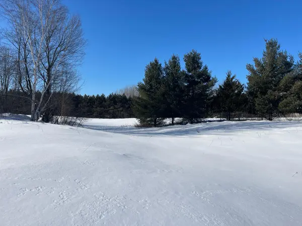 67529 N Pine RD, Askov, MN 55704