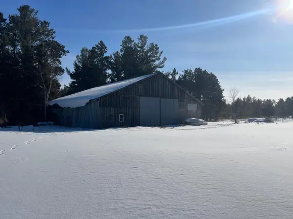 67529 N Pine RD, Askov, MN 55704