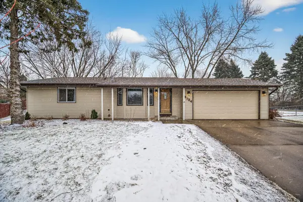 3734 Stacy CIR, White Bear Lake, MN 55110