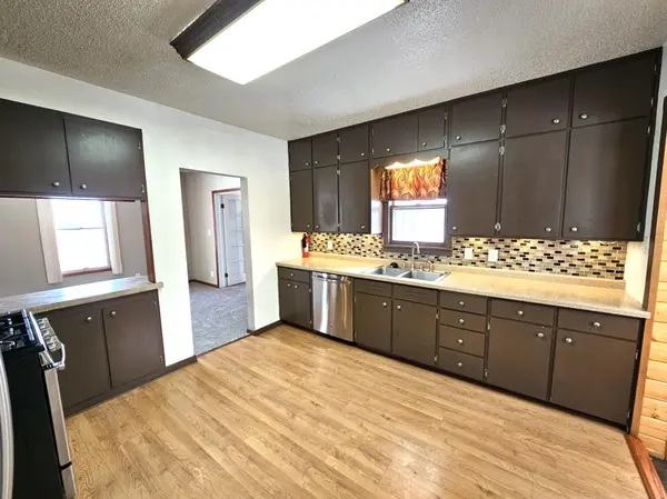 702 E Adolphus AVE, Fergus Falls, MN 56537