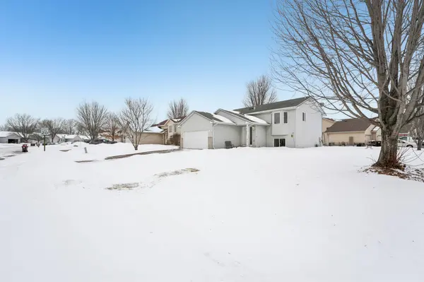 931 Shady Ridge LN, Braham, MN 55006