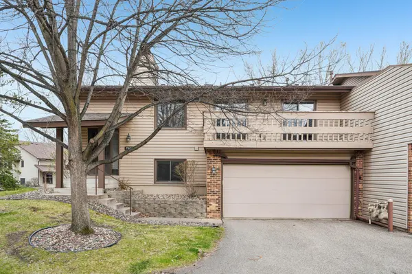 7022 W 113th ST, Bloomington, MN 55438