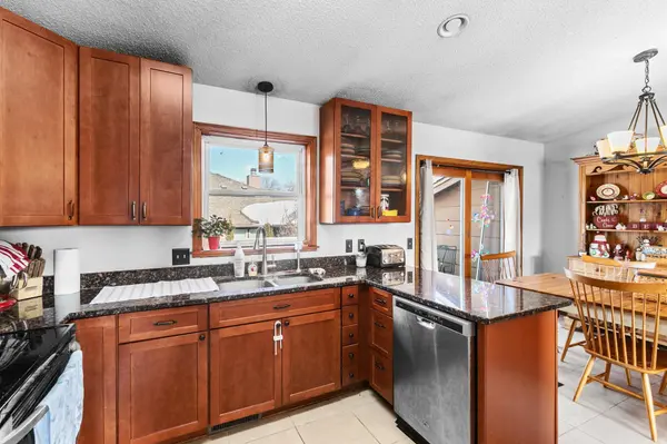 14631 Elysium PL, Apple Valley, MN 55124