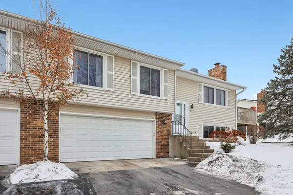 1655 W 140th ST,  Burnsville,  MN 55337
