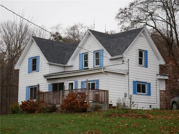 82 12th ST, Ridgeland, WI 54763