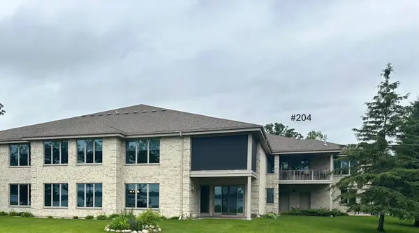 410 W Lake DR #204, Detroit Lakes, MN 56501