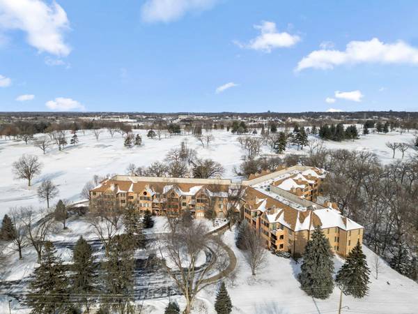 6100 Auto Club RD #211,  Bloomington,  MN 55438