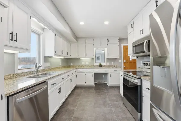 2524 Boone AVE S, Saint Louis Park, MN 55426