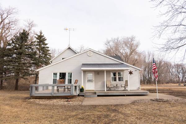 28048 310th ST,  Bigelow,  MN 56117