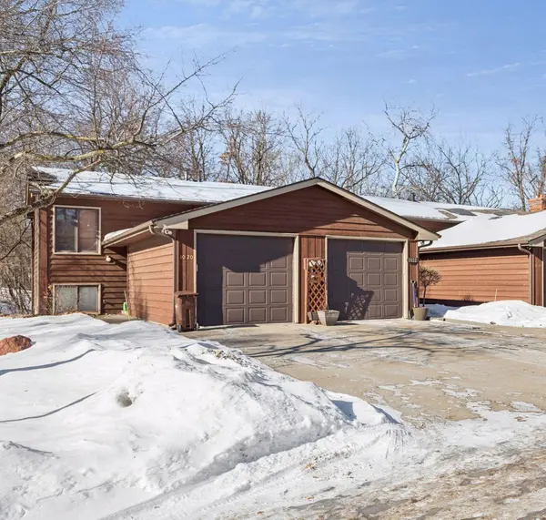 1022 20th AVE N, South Saint Paul, MN 55075