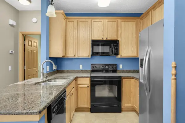 6604 Pine Crest TRL S, Cottage Grove, MN 55016