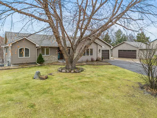 33584 Washington ST NE, Cambridge, MN 55008