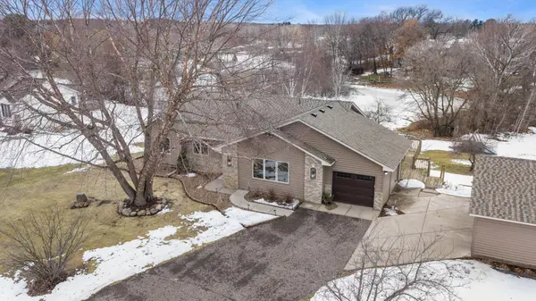 33584 Washington ST NE, Cambridge, MN 55008