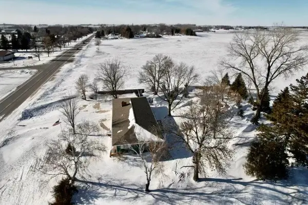 702 Dakota AVE, Hoffman, MN 56339