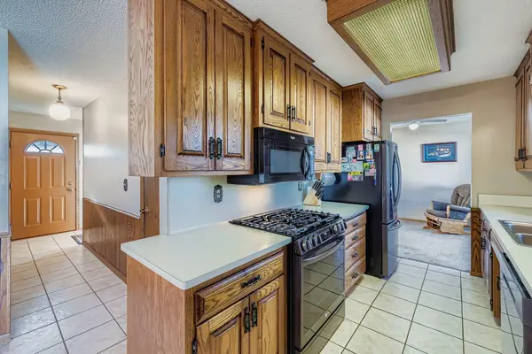 6802 117th AVE N, Champlin, MN 55316