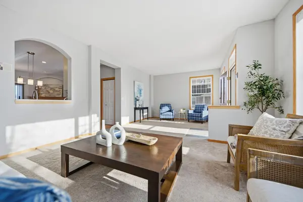 15548 Dynasty WAY #103, Apple Valley, MN 55124