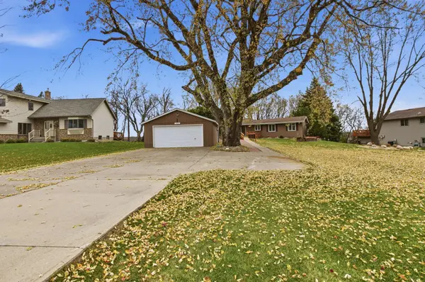 1720 48th AVE NE, Willmar, MN 56201