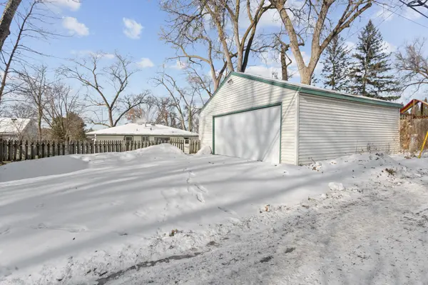 8237 Pillsbury AVE S, Bloomington, MN 55420