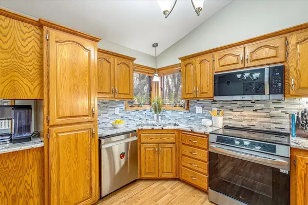 1537 148th AVE NW, Andover, MN 55304