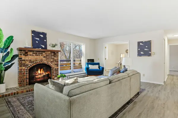 330 Ford RD #4, Saint Louis Park, MN 55426