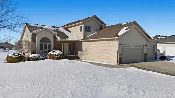 3662 N Sedona CT, West Fargo, ND 58078