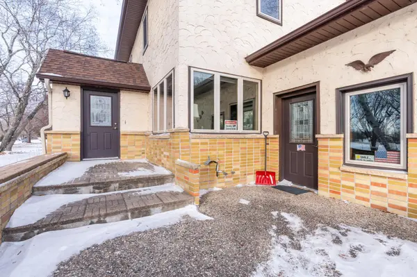 407 4th ST N, Atwater, MN 56209