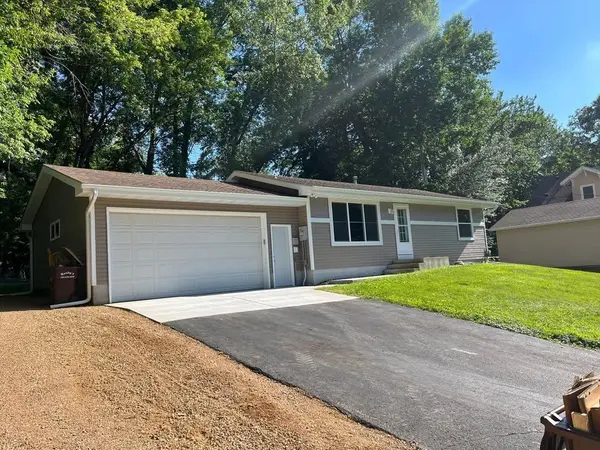 1906 Hawk TRL, Buffalo, MN 55313