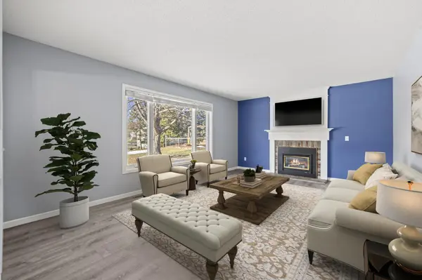 16346 Greenbriar CT, Lakeville, MN 55044