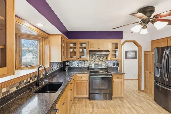 2938 Valento LN, Little Canada, MN 55117