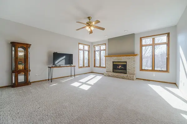 8927 W 136th ST, Savage, MN 55378
