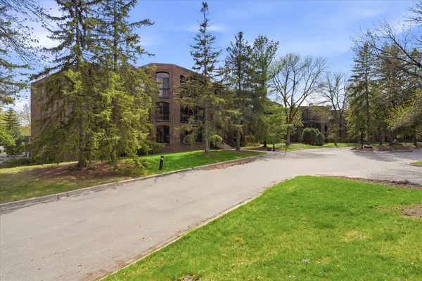 8400 Pennsylvania RD #227, Bloomington, MN 55438