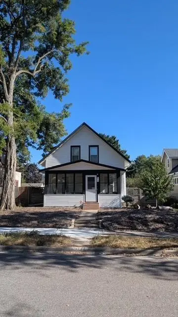 2718 Sheridan AVE N, Minneapolis, MN 55411