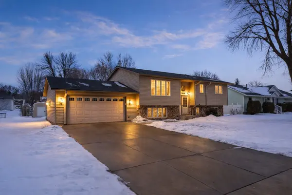 3004 2nd AVE NW, Willmar, MN 56201