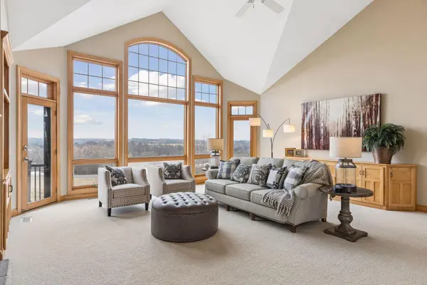 7900 Wind Ridge TRL, Minnetrista, MN 55364