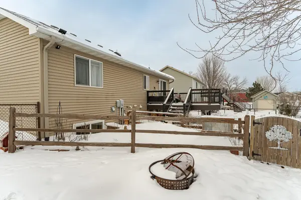 1001 10th ST NW, Kasson, MN 55944