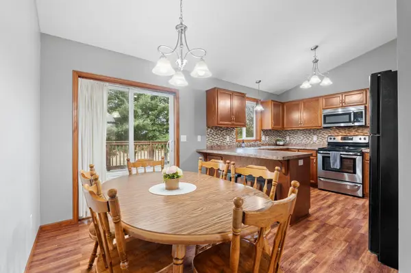 8581 Eisele AVE NE, Monticello, MN 55362
