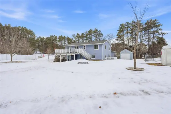 505 Chateau CT, Somerset, WI 54025