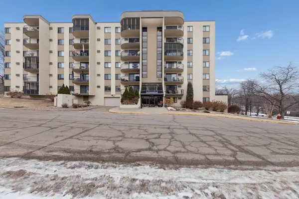 1111 Elway ST #506, Saint Paul, MN 55116
