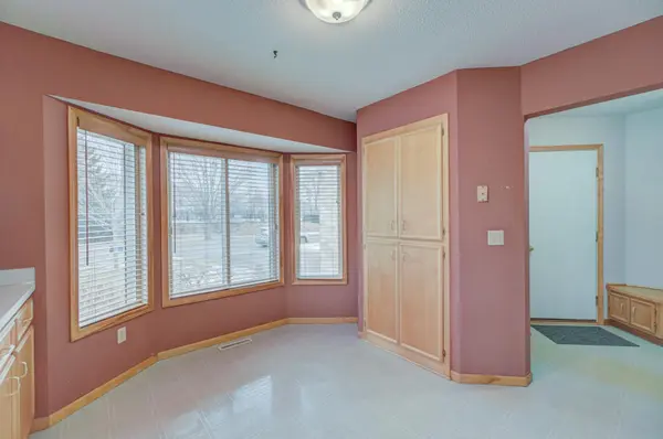 5170 Upper 141st ST W, Apple Valley, MN 55124