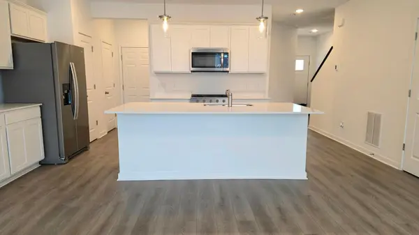 6280 Larkspur LN, Corcoran, MN 55340