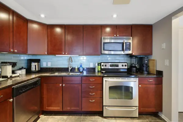 20 2nd ST NE #P2404, Minneapolis, MN 55413