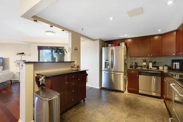 20 2nd ST NE #P2404, Minneapolis, MN 55413