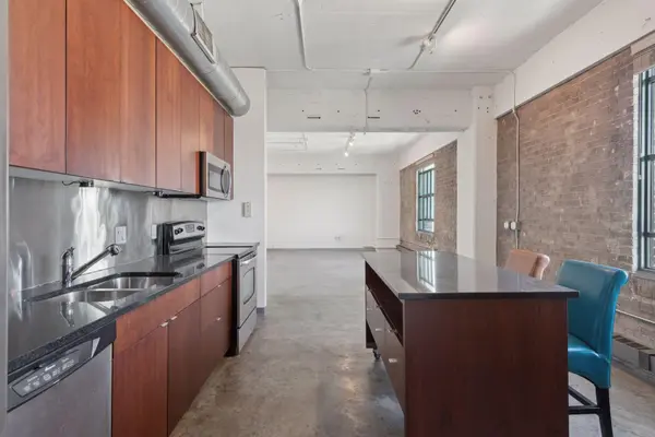 2929 Chicago AVE #1021, Minneapolis, MN 55407