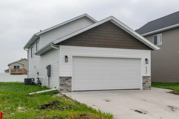 6422 82nd AVE S, Horace, ND 58047