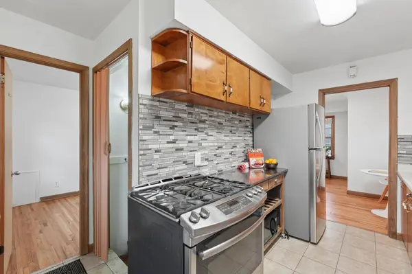 1814 Montana AVE E, Saint Paul, MN 55119