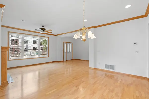 8202 Golden Valley RD, Golden Valley, MN 55427
