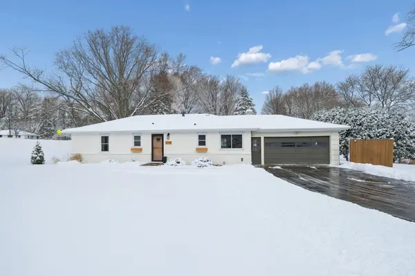 3742 Elmo RD, Minnetonka, MN 55305