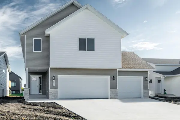1149 60th AVE W, West Fargo, ND 58078