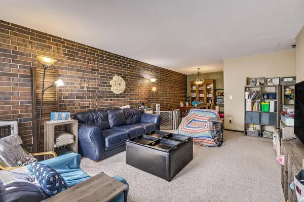 9400 Old Cedar AVE S #119, Bloomington, MN 55425
