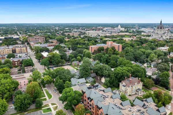 102 Western AVE N #4, Saint Paul, MN 55102